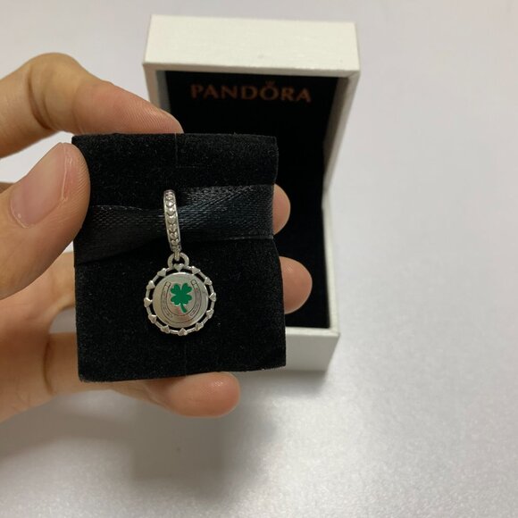 Pandora Ireland Exclusive Country Irish Dangle Clover Horseshoe Charm - Picture 1 of 4